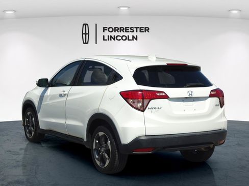 Used 2018 Honda HR-V EX image 5
