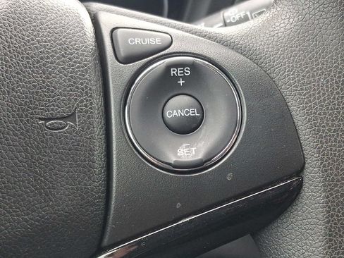 Certified 2019 Honda HR-V LX image 21