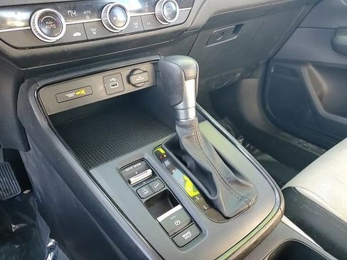 Used 2023 Honda CR-V LX image 23