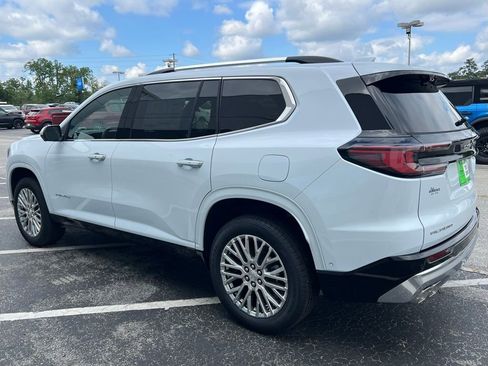 New 2026 GMC Acadia Denali w/ Super Cruise Package FWD image 20