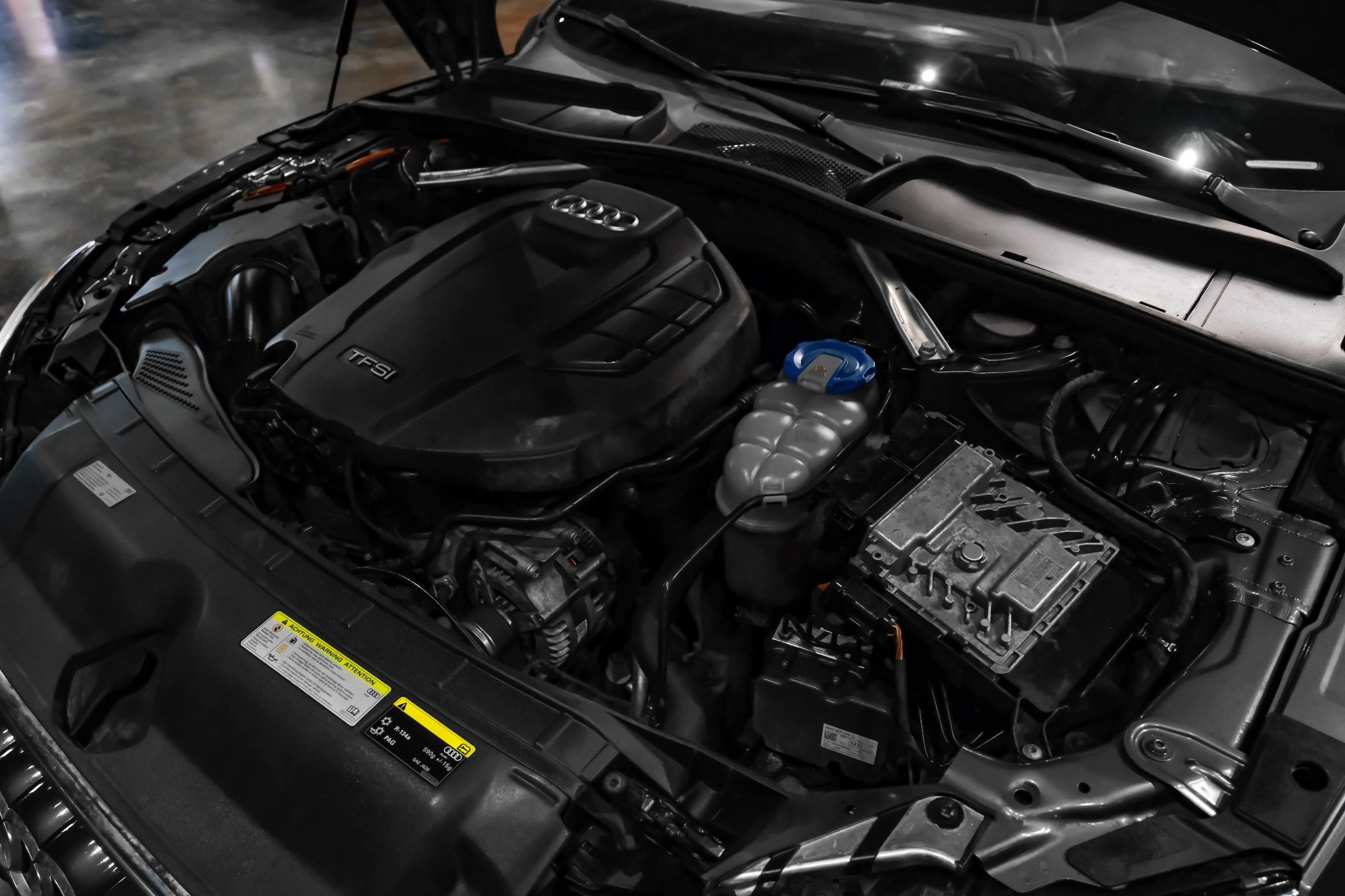 Used 2018 Audi A5 2.0T Premium Plus AWD/4WD image 39