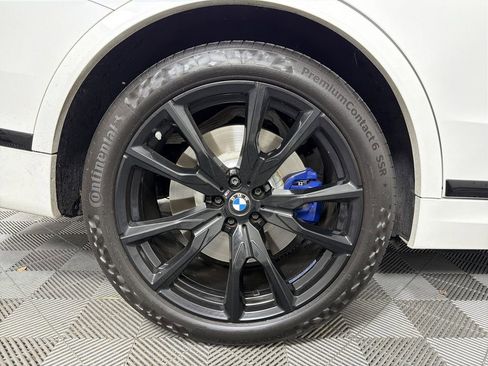 Used 2024 BMW X7 M60i w/ Executive Package image 16