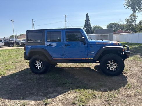Used 2011 Jeep Wrangler Unlimited Sport AWD/4WD image 5