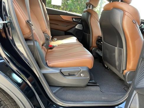 Used 2025 Acura MDX SH-AWD w/ Technology Package image 18
