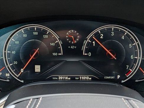 Used 2019 BMW 750i xDrive w/ Executive Package image 11