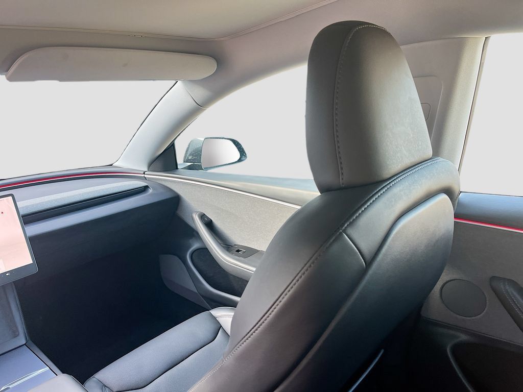 Used 2025 Tesla Model 3 Long Range RWD image 24