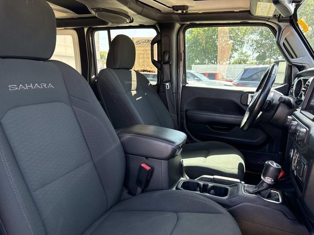 Used 2021 Jeep Wrangler Unlimited Sahara AWD/4WD image 8