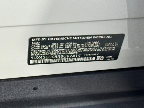 Used 2024 BMW X5 xDrive50e w/ Parking Assistance Package image 51