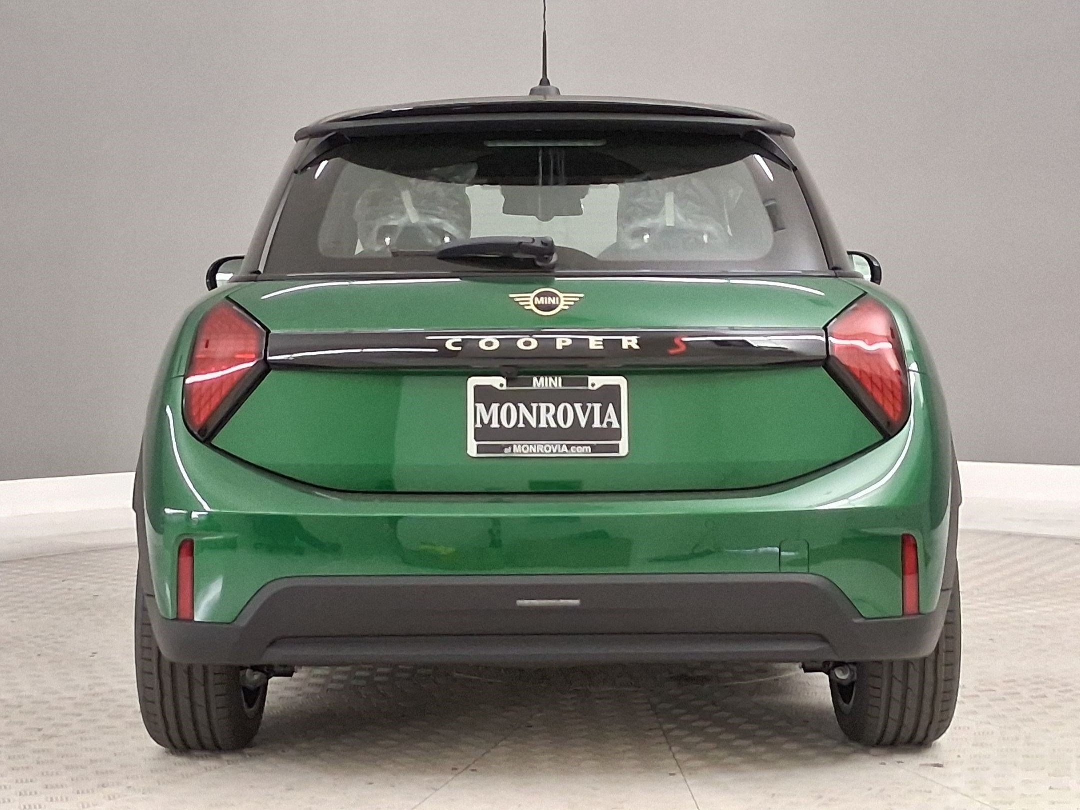 New 2026 MINI Cooper S FWD image 8