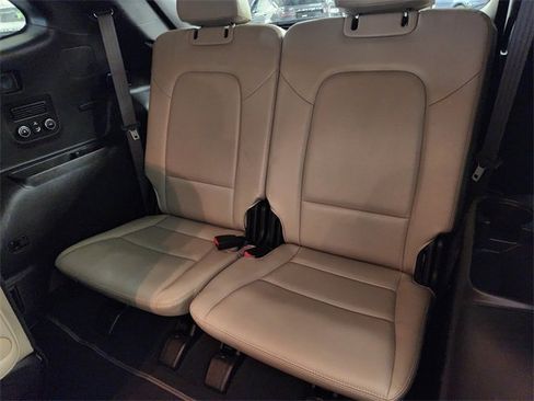 Used 2016 Hyundai Santa Fe Limited image 30