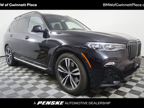 Used 2022 BMW X7 xDrive40i w/ M Sport Package AWD/4WD image 1
