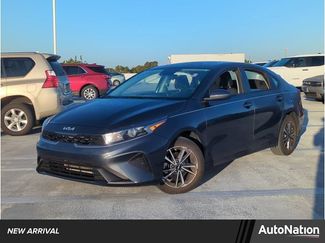 Used 2023 Kia Forte LXS video 1