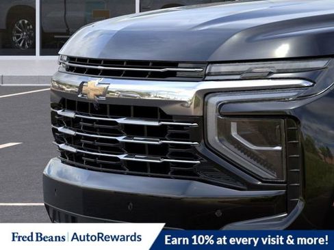 New 2026 Chevrolet Suburban LT w/ Comfort Package image 13