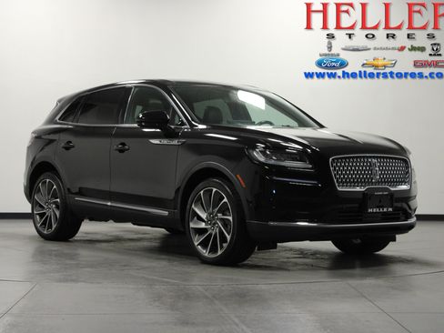 Used 2022 Lincoln Nautilus Reserve w/ Equipment Group 201A AWD/4WD image 1