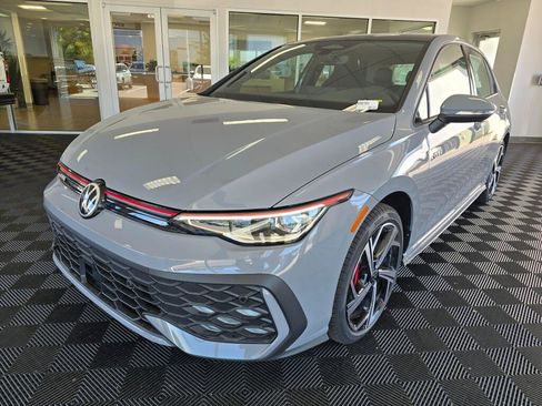 New 2026 Volkswagen GTI SE FWD image 7