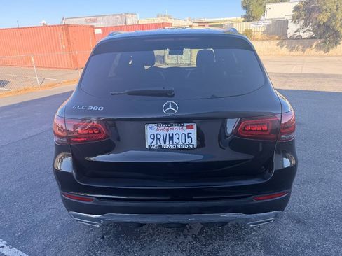 Used 2022 Mercedes-Benz GLC 300 image 9