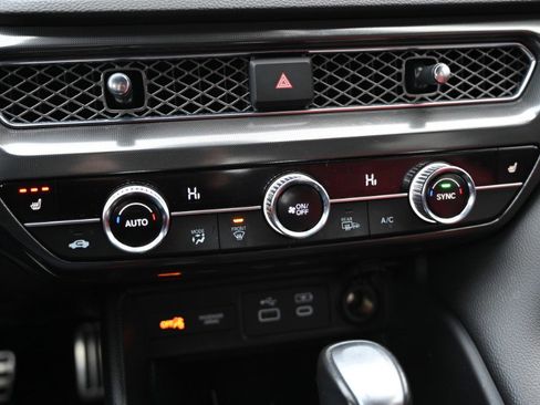 Used 2024 Acura Integra A-Spec image 32