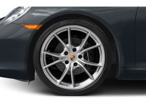 Used 2018 Porsche 911 Carrera 4 AWD/4WD image 11