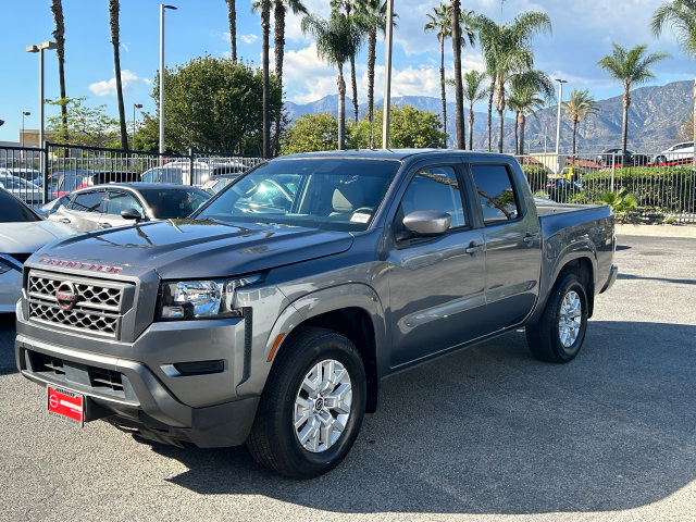 Used 2022 Nissan Frontier SV RWD image 4