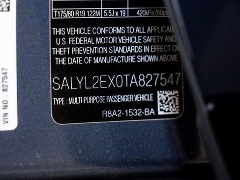 Used 2026 Land Rover Range Rover Velar Dynamic SE image 23