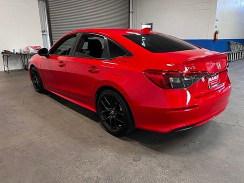 Used 2024 Honda Civic Sport image 5