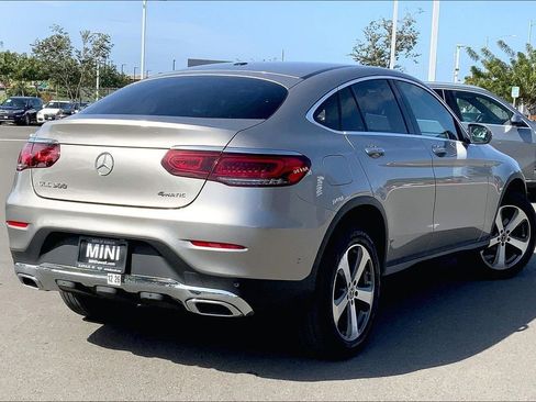 Used 2023 Mercedes-Benz GLC 300 4MATIC Coupe image 12