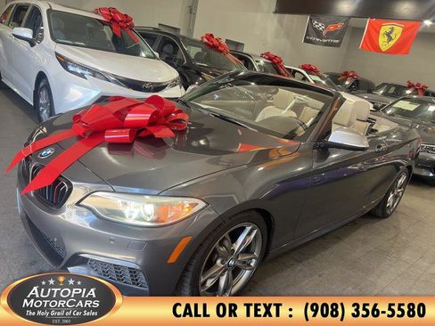 Used 2015 BMW M235i Convertible image 32