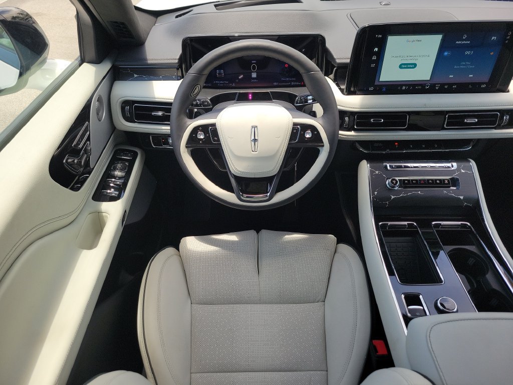 New 2026 Lincoln Aviator Black Label w/ Black Label Special Edition AWD/4WD image 9