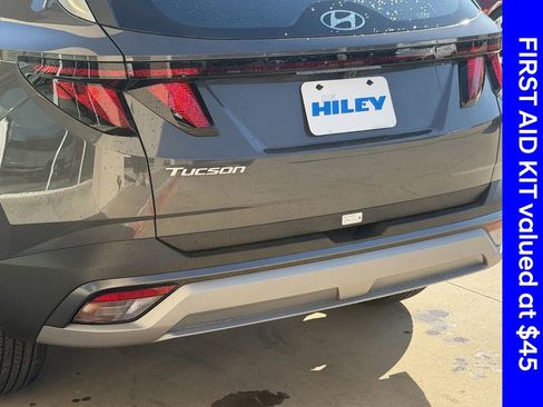 New 2026 Hyundai Tucson SE image 7