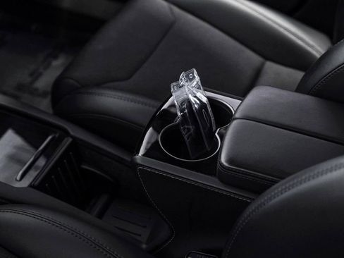 Used 2018 Tesla Model S 75D image 31