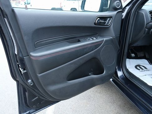 Used 2024 Dodge Durango GT image 15