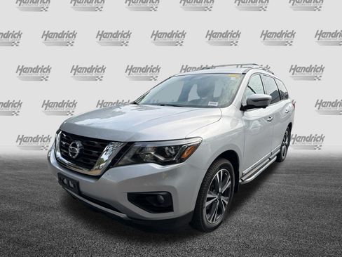 Used 2020 Nissan Pathfinder Platinum w/ Cargo Package AWD/4WD image 5