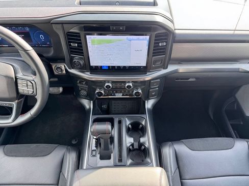 Used 2025 Ford F150 Raptor AWD/4WD image 11