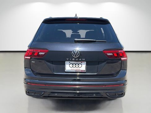 Used 2023 Volkswagen Tiguan SE R-Line FWD image 4