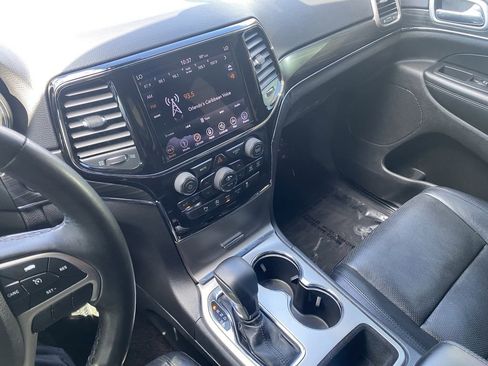 Used 2019 Jeep Grand Cherokee Limited w/ Luxury Group II RWD image 8