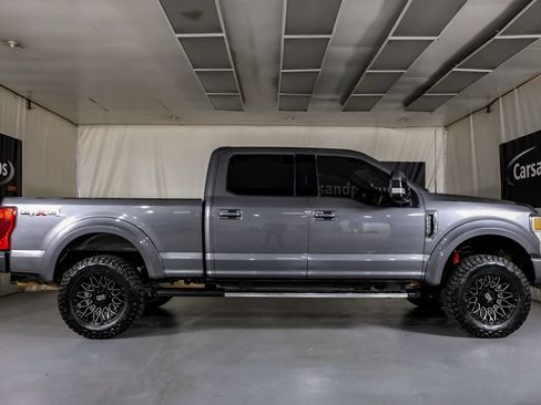 Used 2022 Ford F250 Lariat w/ Lariat Value Package AWD/4WD image 6