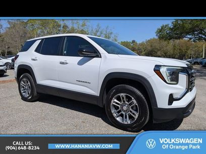 Used 2025 GMC Terrain Elevation