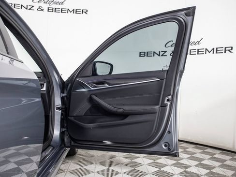 Used 2023 BMW 530i w/ M Sport Package RWD image 19