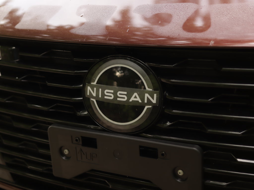 Used 2024 Nissan Sentra SV FWD image 28