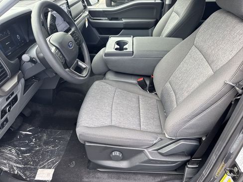 New 2025 Ford F150 XLT image 9