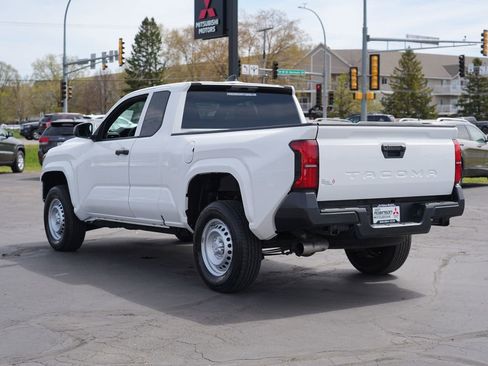 Used 2024 Toyota Tacoma SR RWD image 5