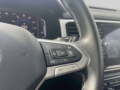 Used 2022 Volkswagen Atlas SEL AWD/4WD image 24