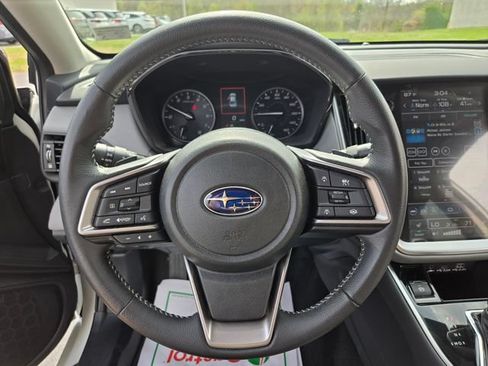 Used 2025 Subaru Legacy Premium AWD/4WD image 35