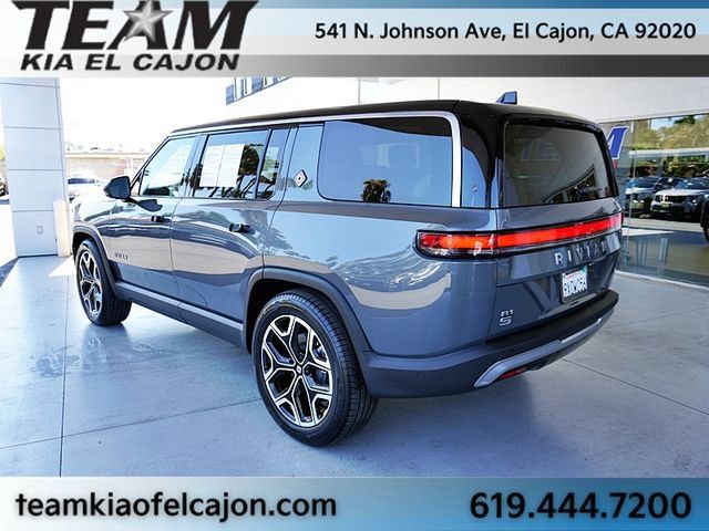 Used 2026 Rivian R1S Adventure Dual AWD/4WD image 8