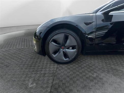 Used 2019 Tesla Model 3 Long Range image 14
