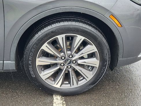 Used 2022 Lincoln Corsair Reserve w/ Elements Package image 8