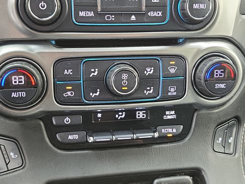 Used 2018 Chevrolet Tahoe LT w/ Luxury Package image 25