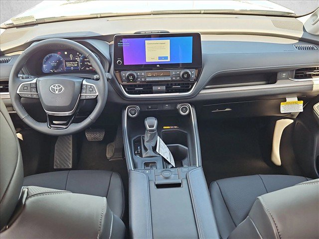 New 2026 Toyota Grand Highlander FWD image 14