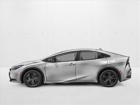 New 2026 Toyota Prius Plug-In Hybrid image 3
