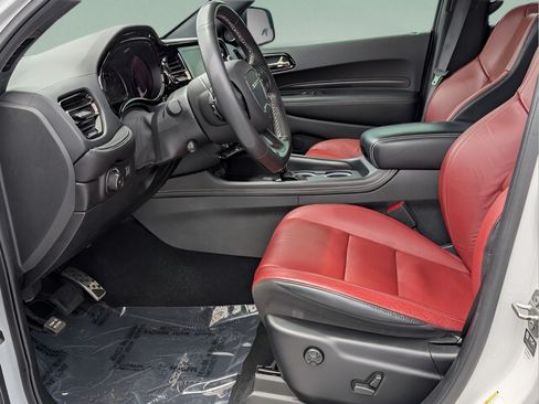 Used 2021 Dodge Durango SRT w/ Technology Group AWD/4WD image 10